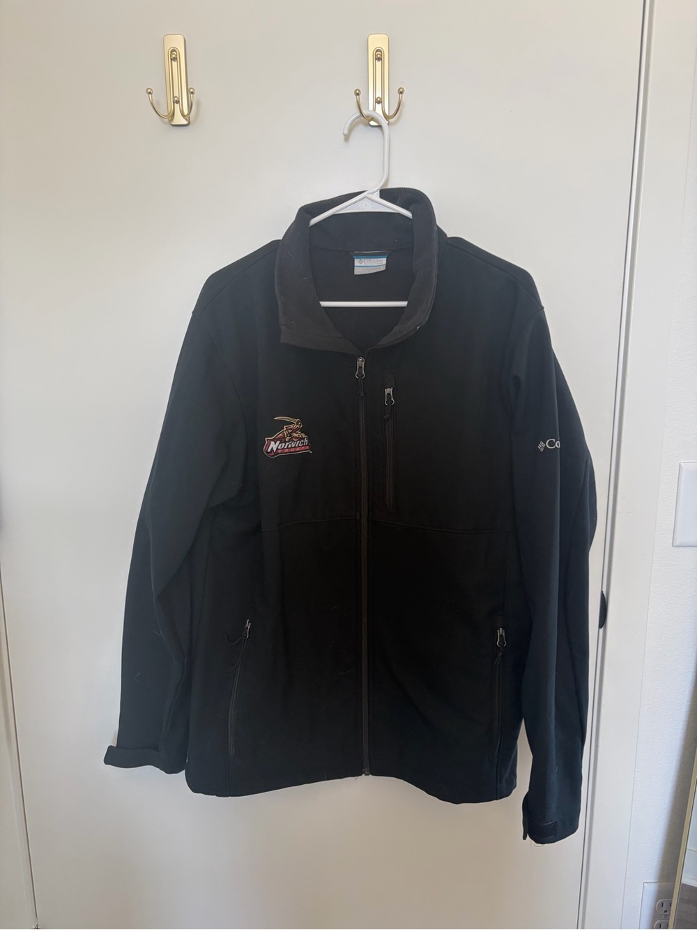 Columbia Black Men's Lightweight Full-Zip Jacket Norwich University